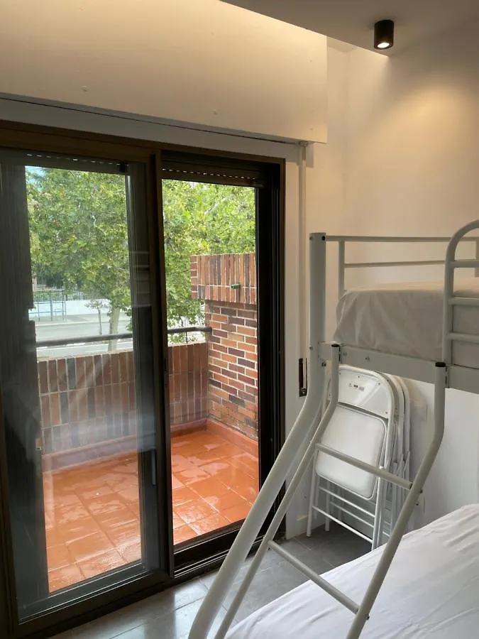 Apartamento C3 Exclusiva Zona Madrid 0*,
